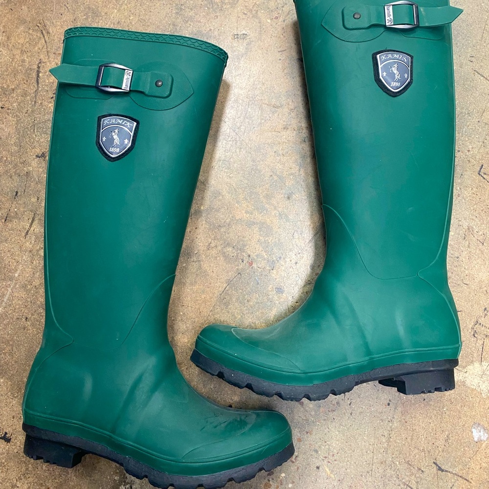 Kamik Forest Green Rubber Women’s 7 Tall Rain Boots Waterproof